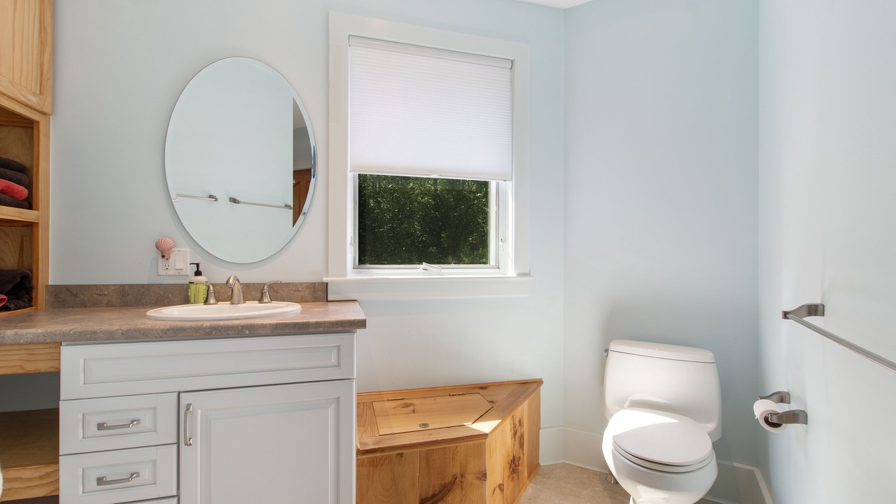 Photo of Bathroom in Center Harbor
