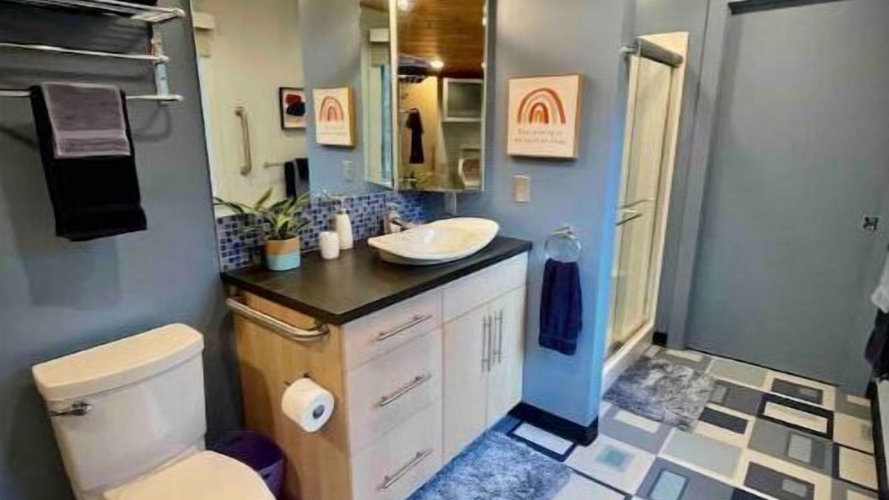 Photo of Bathroom in Galeton