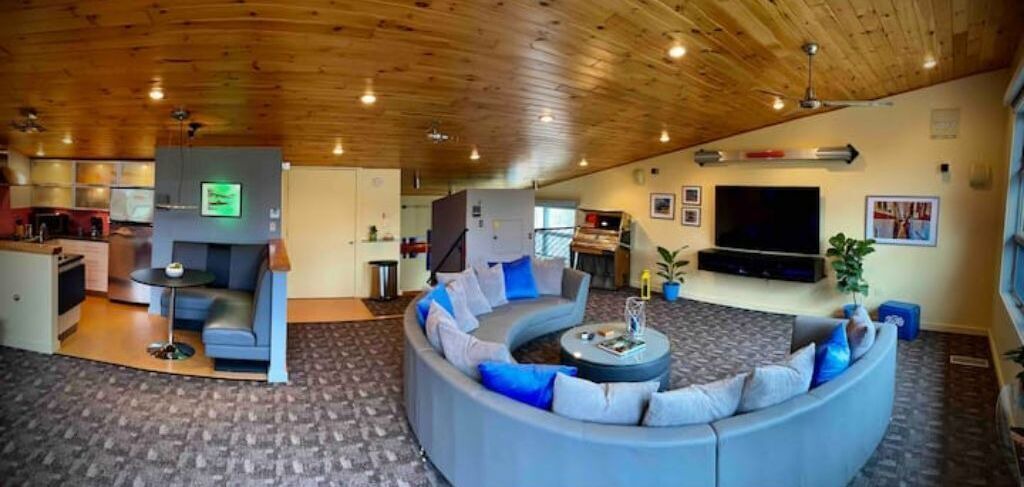 Photo of Livingroom in Galeton