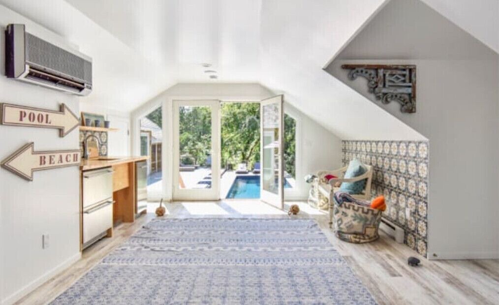 Photo of Others in Bellport