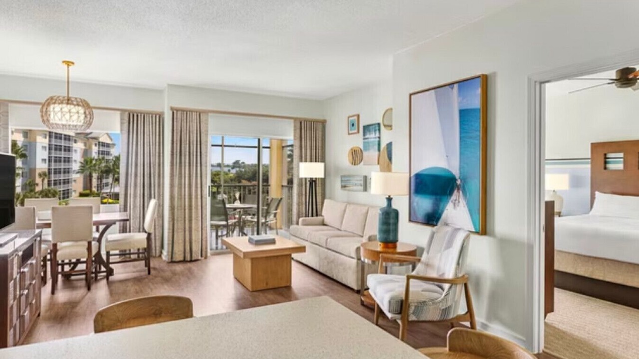 Photo of Livingroom in Upper Grand Lagoon
