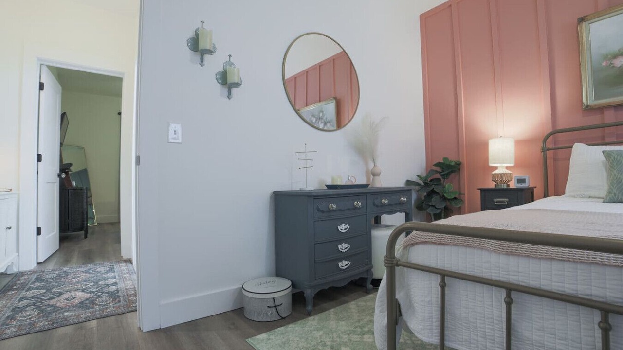 Photo of Bedroom in Northside