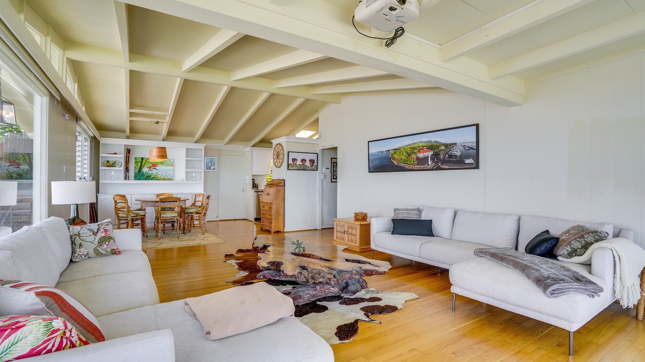 Photo of Livingroom in Diamond Head - Kapahulu - St. Louis