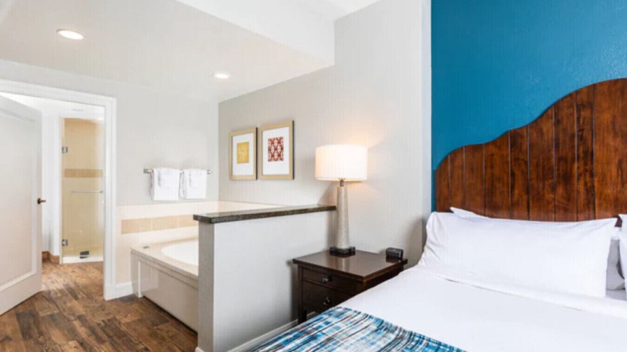 Photo of Bedroom in Lakeside Park