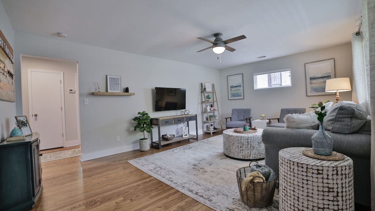 Photo of Livingroom in North Chattanooga