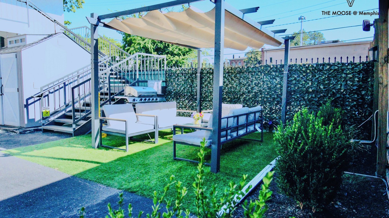 Photo of Patio Balcony in Downtown Memphis