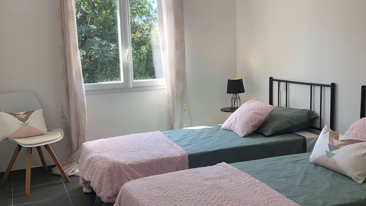 Photo of Bedroom in Saint-Laurent-de-Carnols
