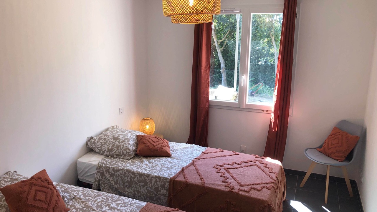 Photo of Bedroom in Saint-Laurent-de-Carnols