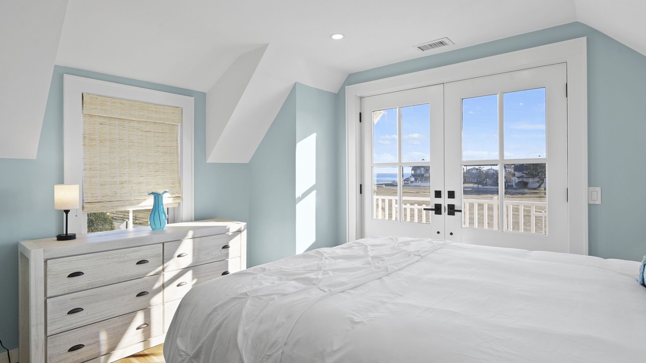 Photo of Bedroom in Oak Bluffs