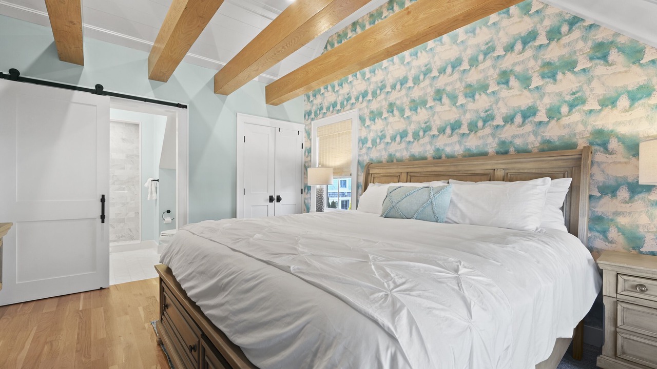 Photo of Bedroom in Oak Bluffs