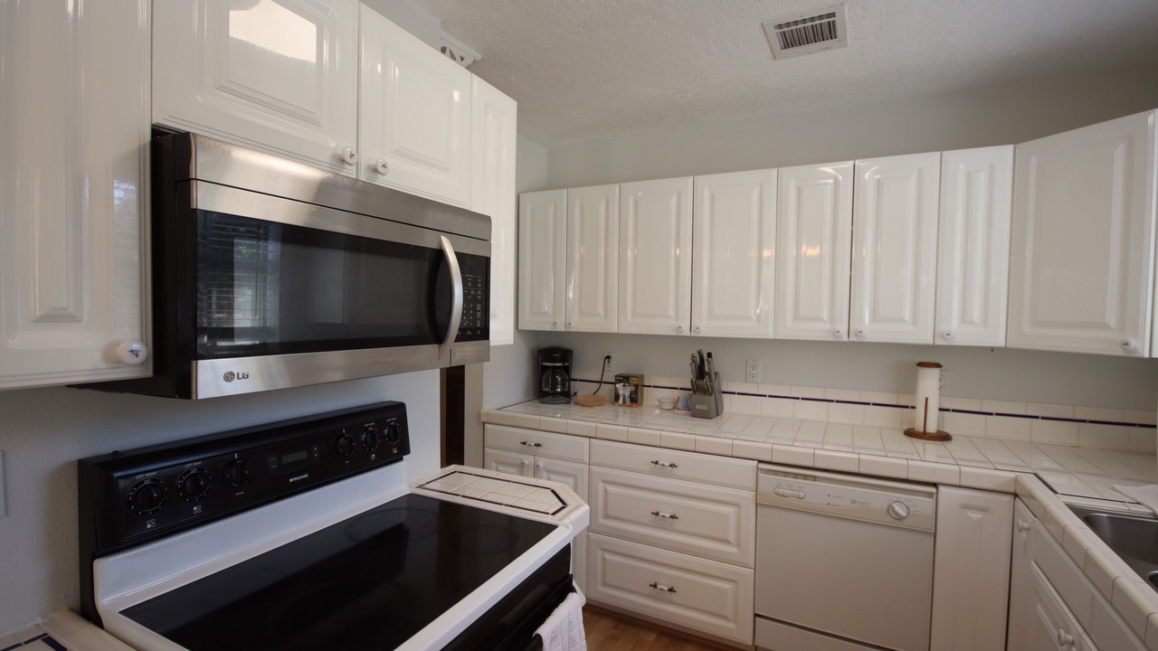 Photo of Kitchen in Spring