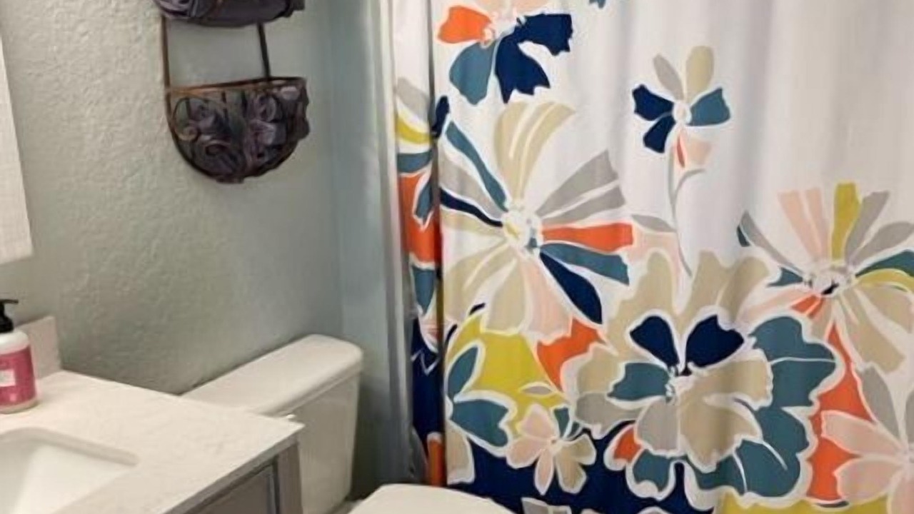 Photo of Bathroom in El Centro Beach