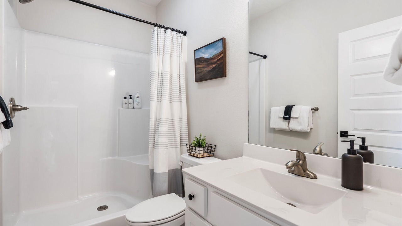 Photo of Bathroom in Kimberling City