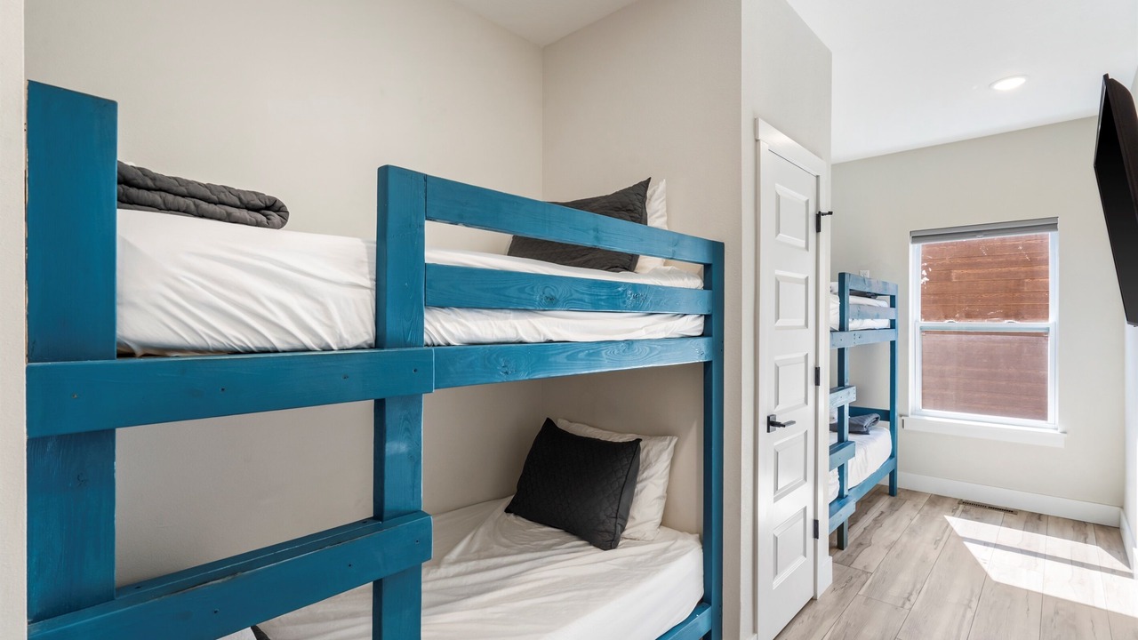 Photo of Bedroom in Kimberling City