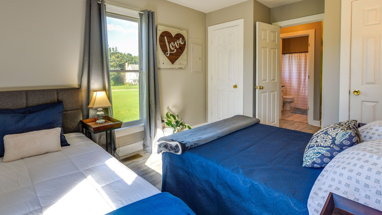 Photo of Bedroom in Midlothian