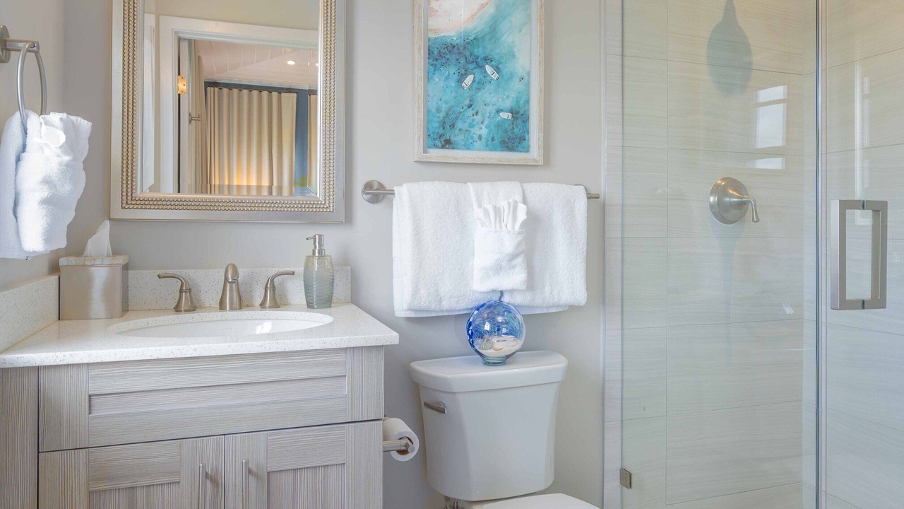 Photo of Bathroom in Rock Harbor