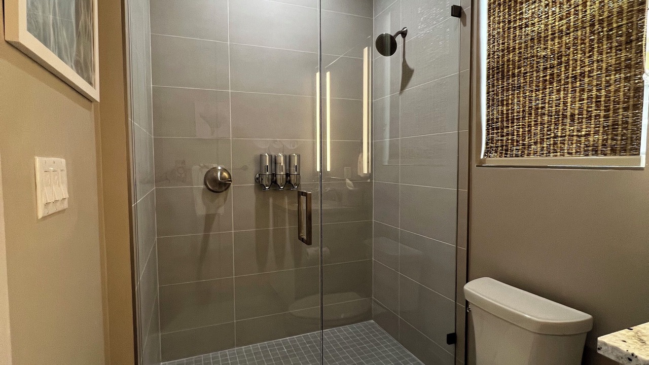 Photo of Bathroom in Rock Harbor