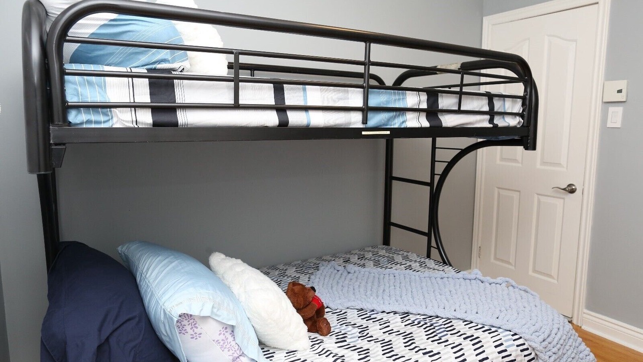 Photo of Bedroom in Laval-des-Rapides
