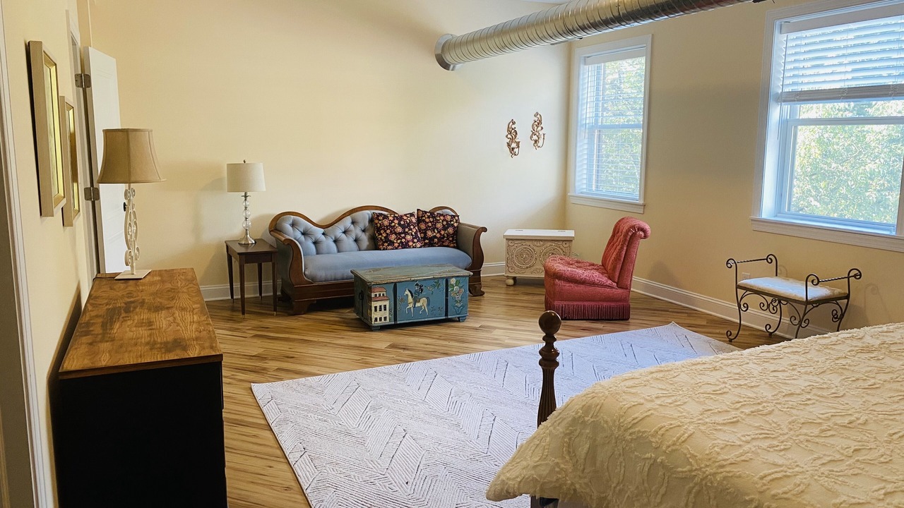 Photo of Bedroom in Lakewood