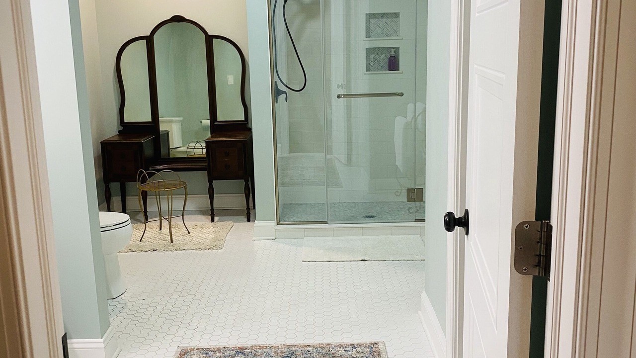 Photo of Bathroom in Lakewood
