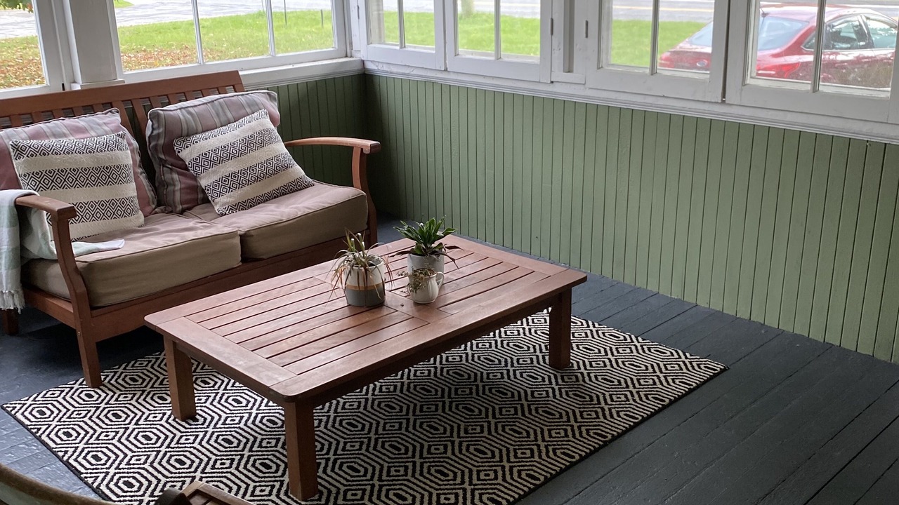 Photo of Livingroom in Ayers Cliff