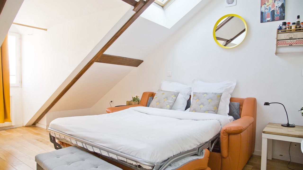 Photo of Bedroom in 5th Arrondissement