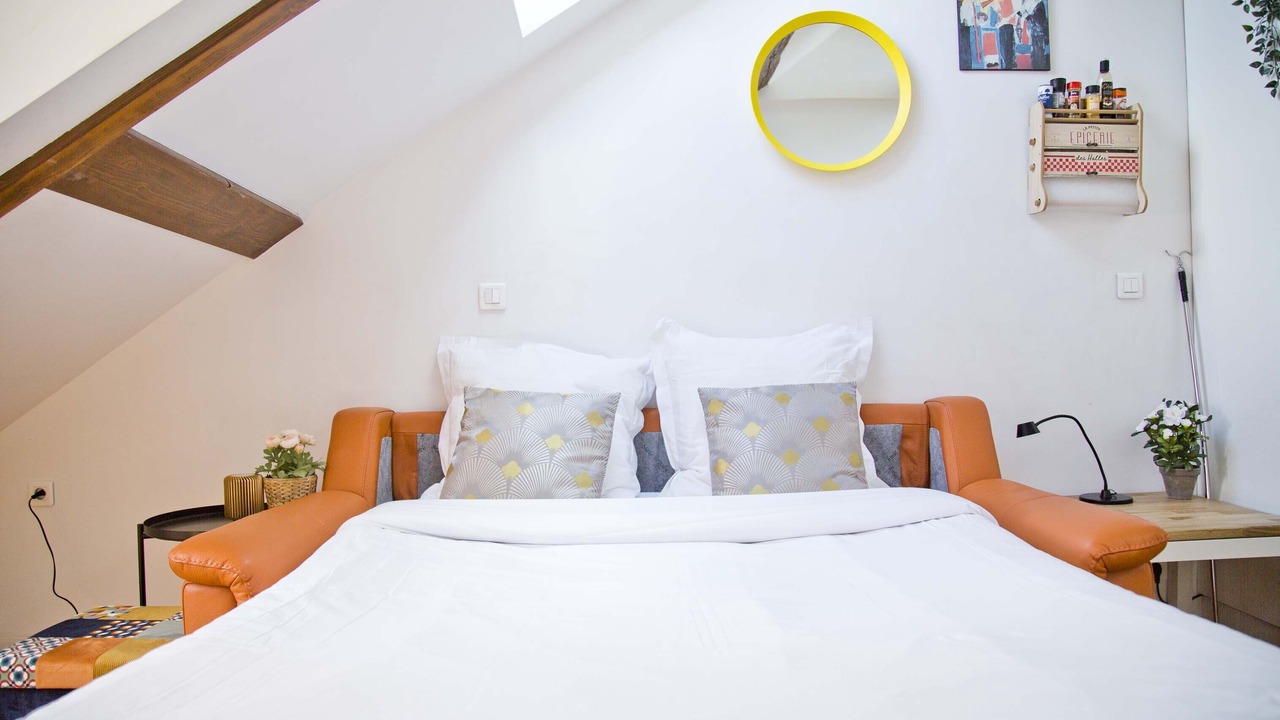 Photo of Bedroom in 5th Arrondissement