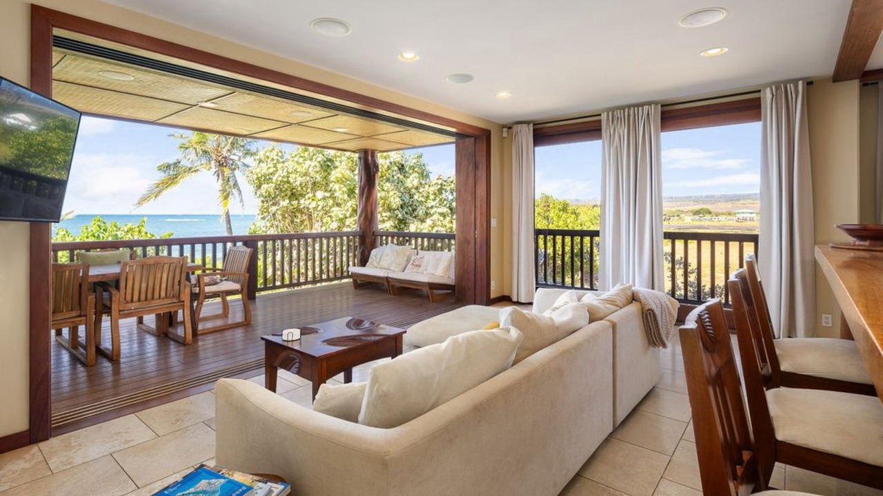 Photo of Livingroom in Waialua