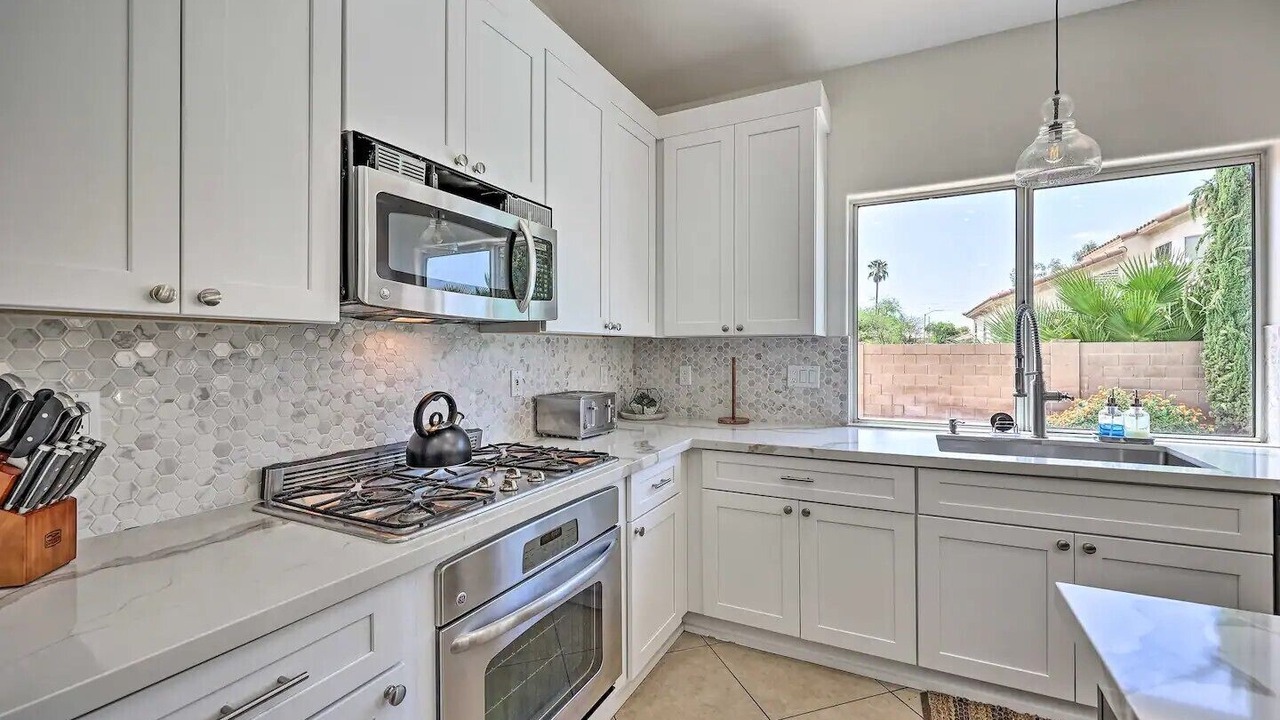 Photo of Kitchen in Arabian Views