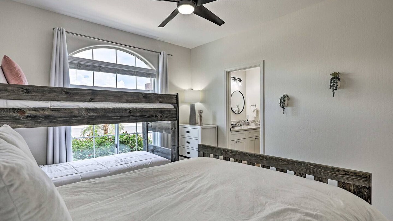 Photo of Bedroom in Arabian Views