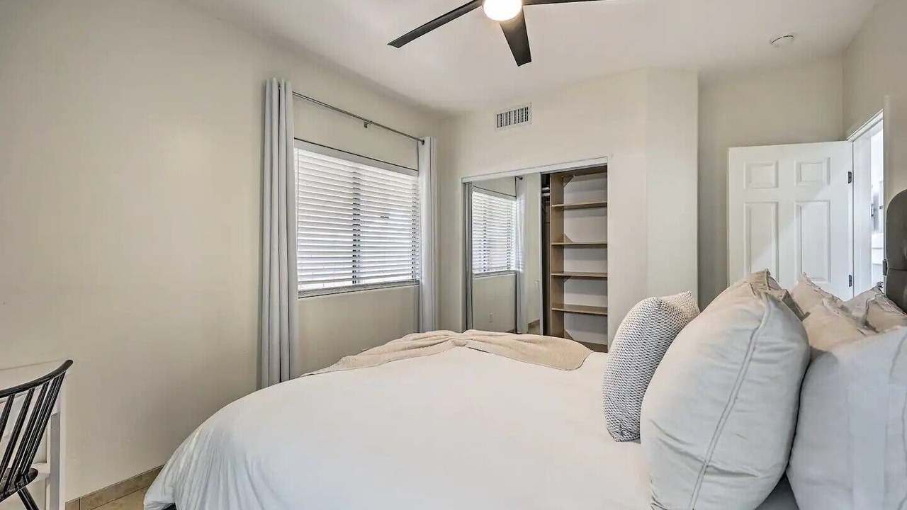 Photo of Bedroom in Arabian Views