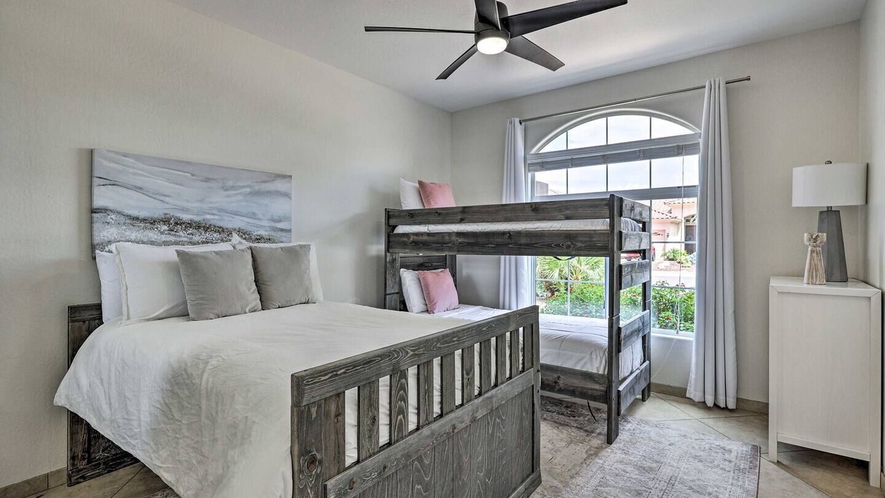 Photo of Bedroom in Arabian Views