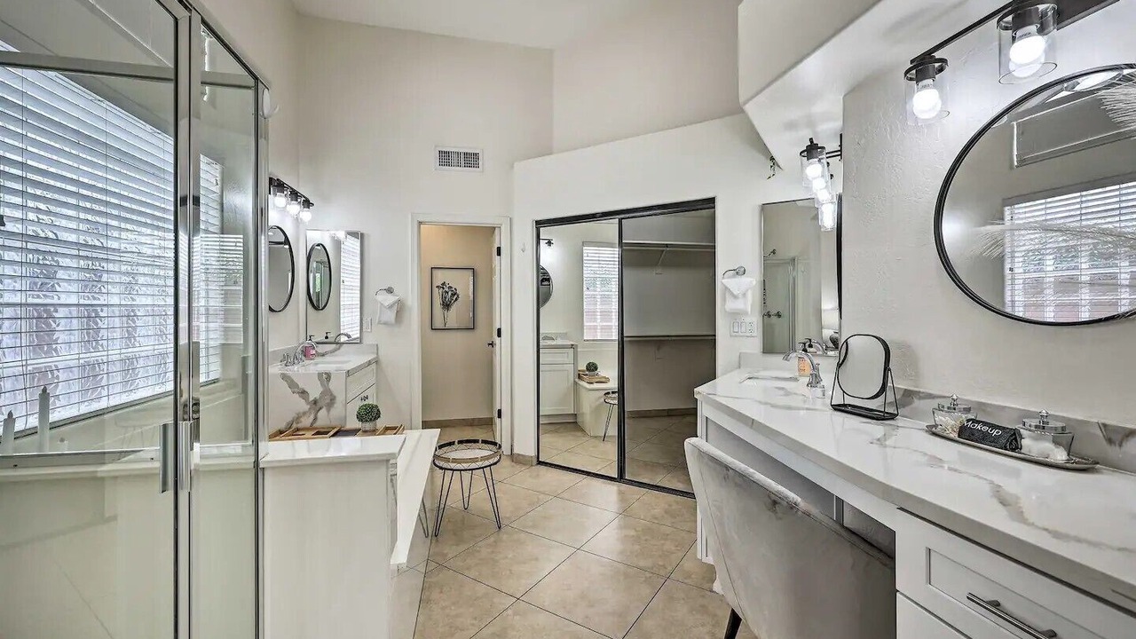 Photo of Bathroom in Arabian Views