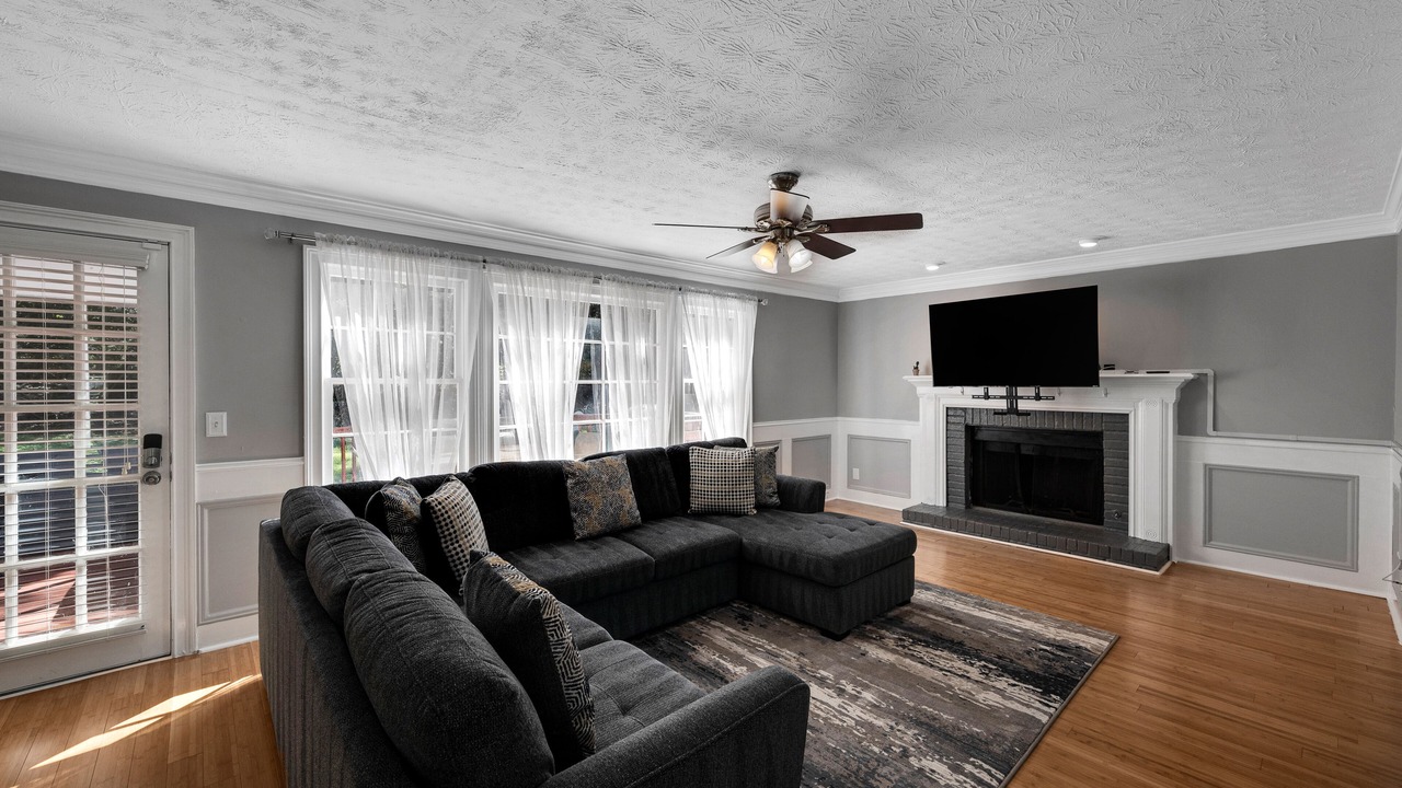 Photo of Livingroom in Snellville