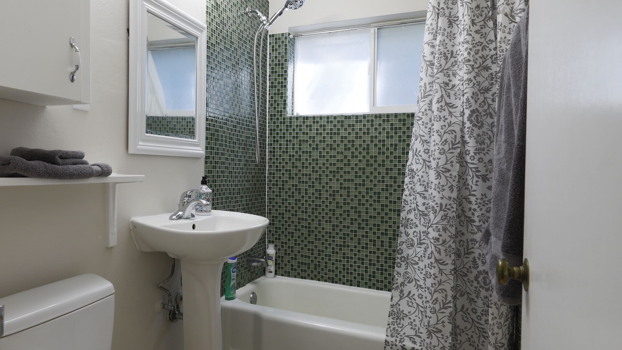 Photo of Bathroom in West Slope