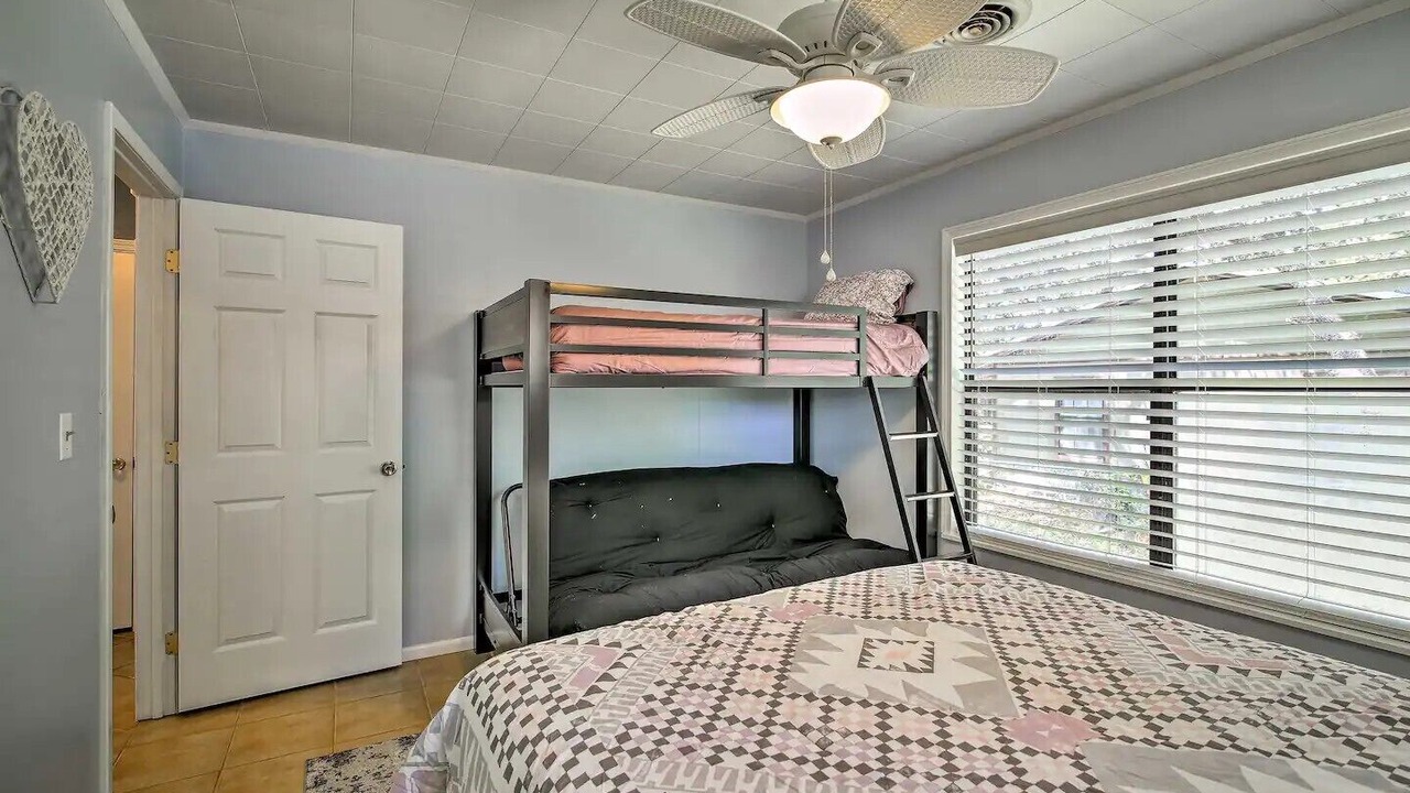 Photo of Bedroom in Camp Wood