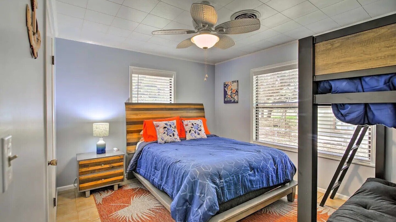 Photo of Bedroom in Camp Wood