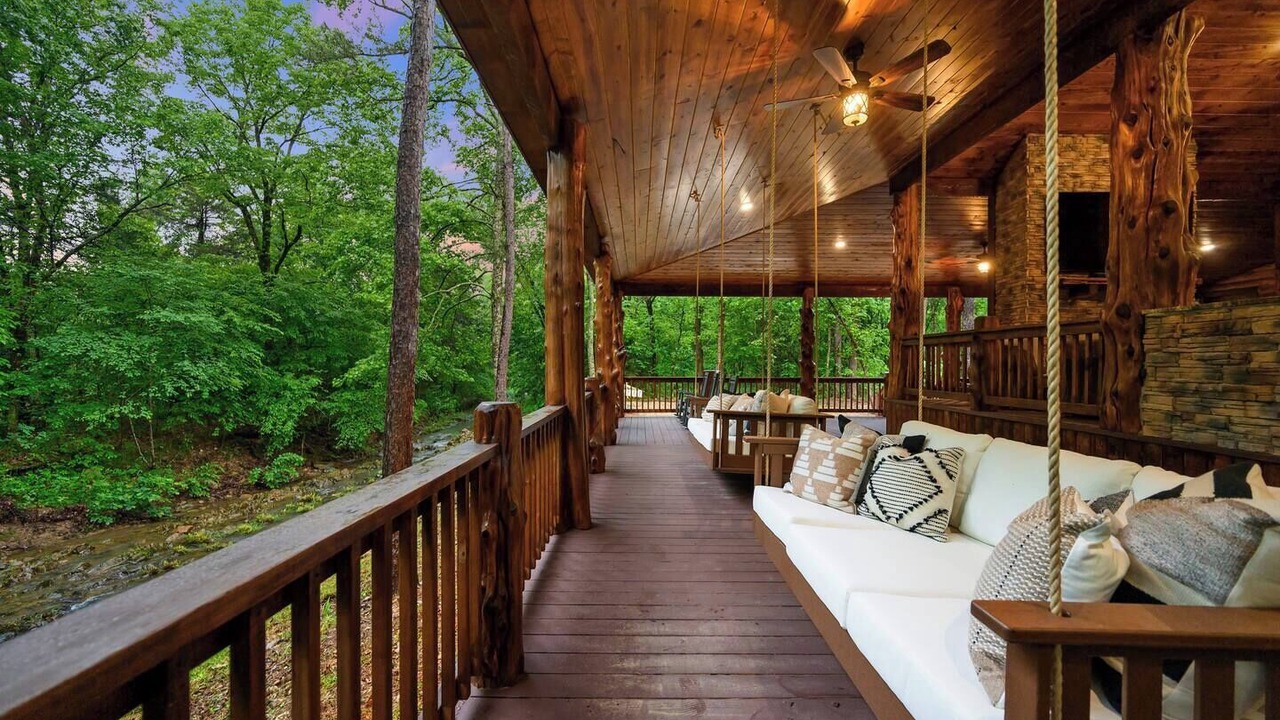 Photo of Outdoor in Pickens