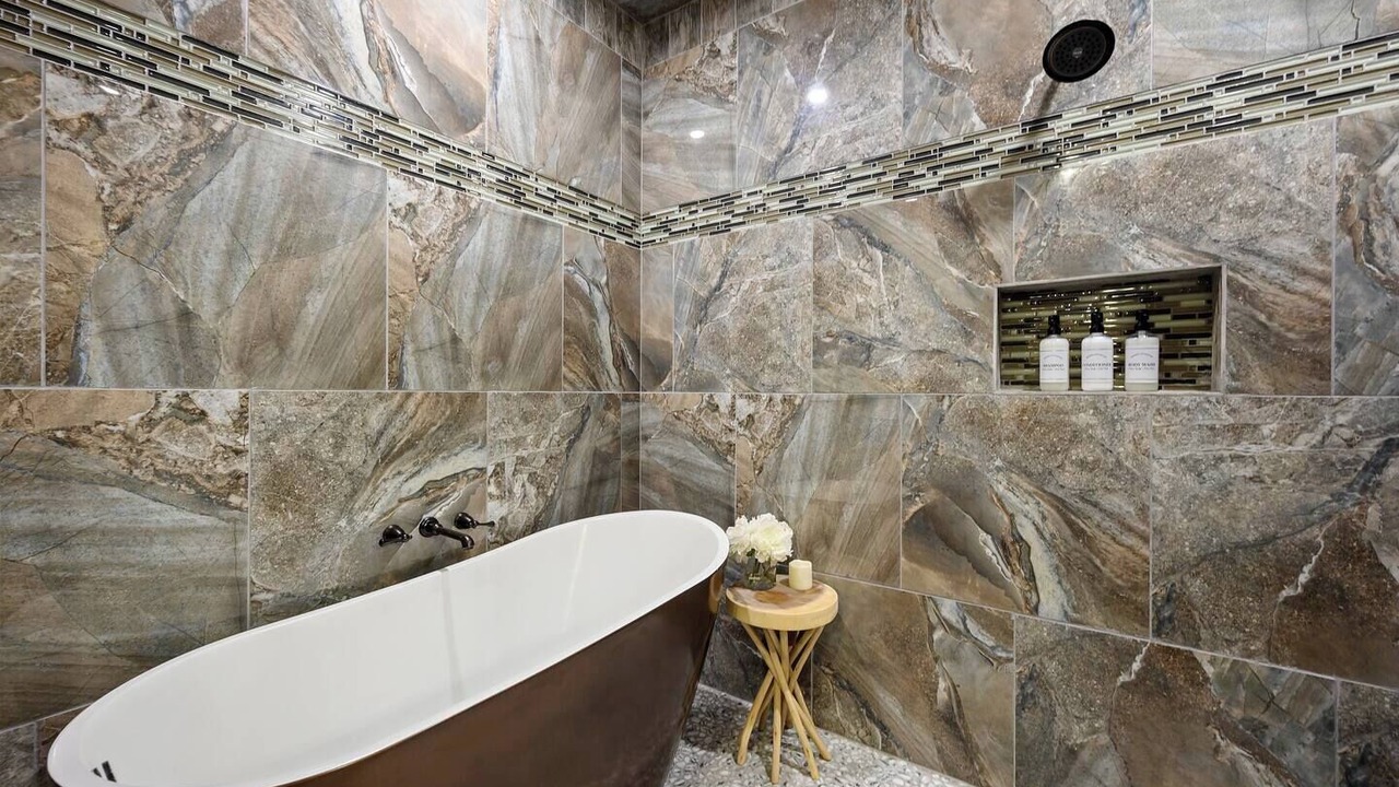 Photo of Bathroom in Pickens
