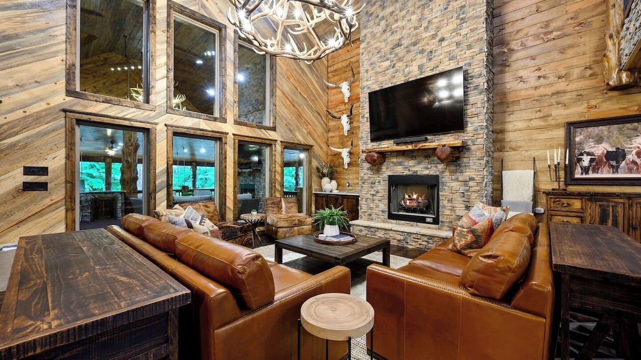 Photo of Livingroom in Pickens