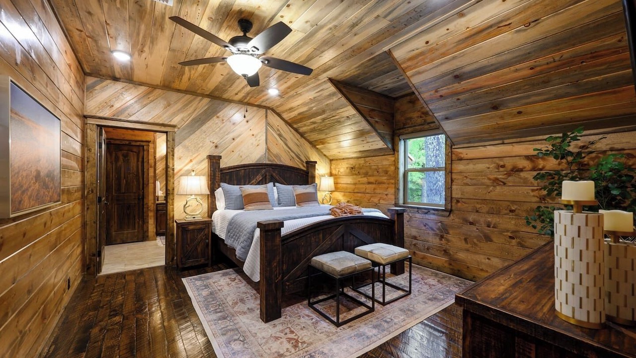 Photo of Bedroom in Pickens