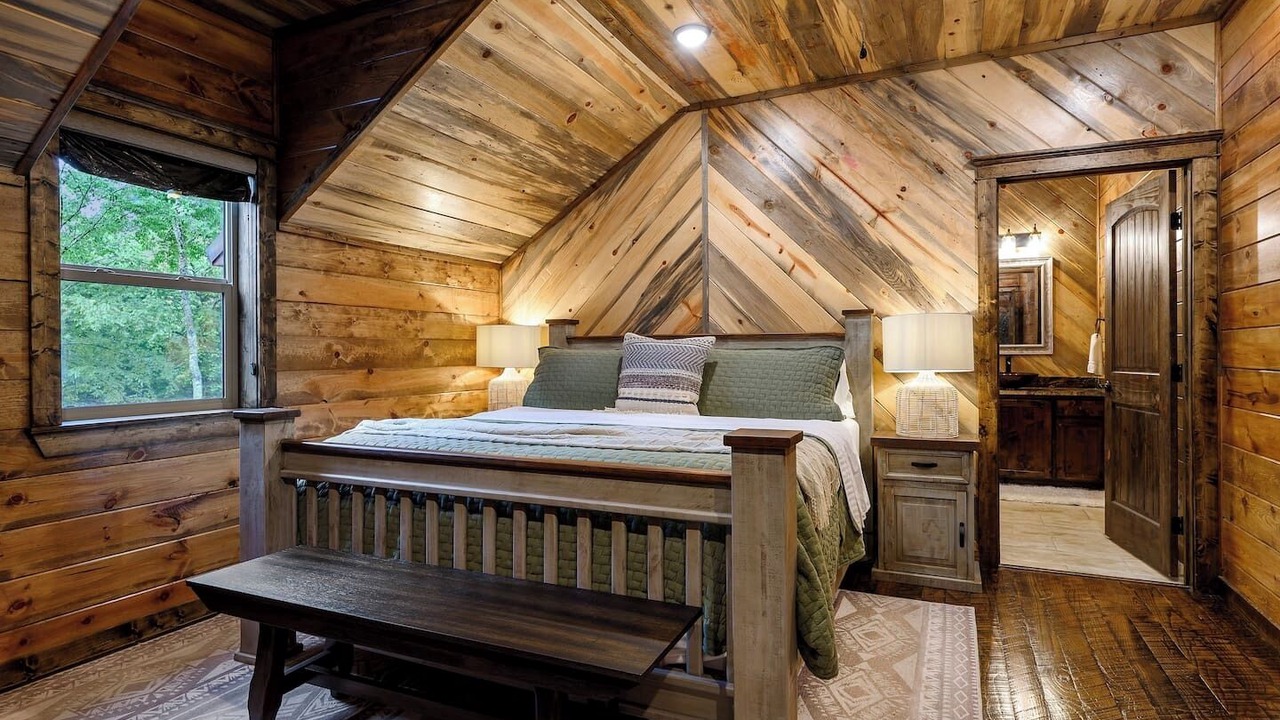 Photo of Bedroom in Pickens