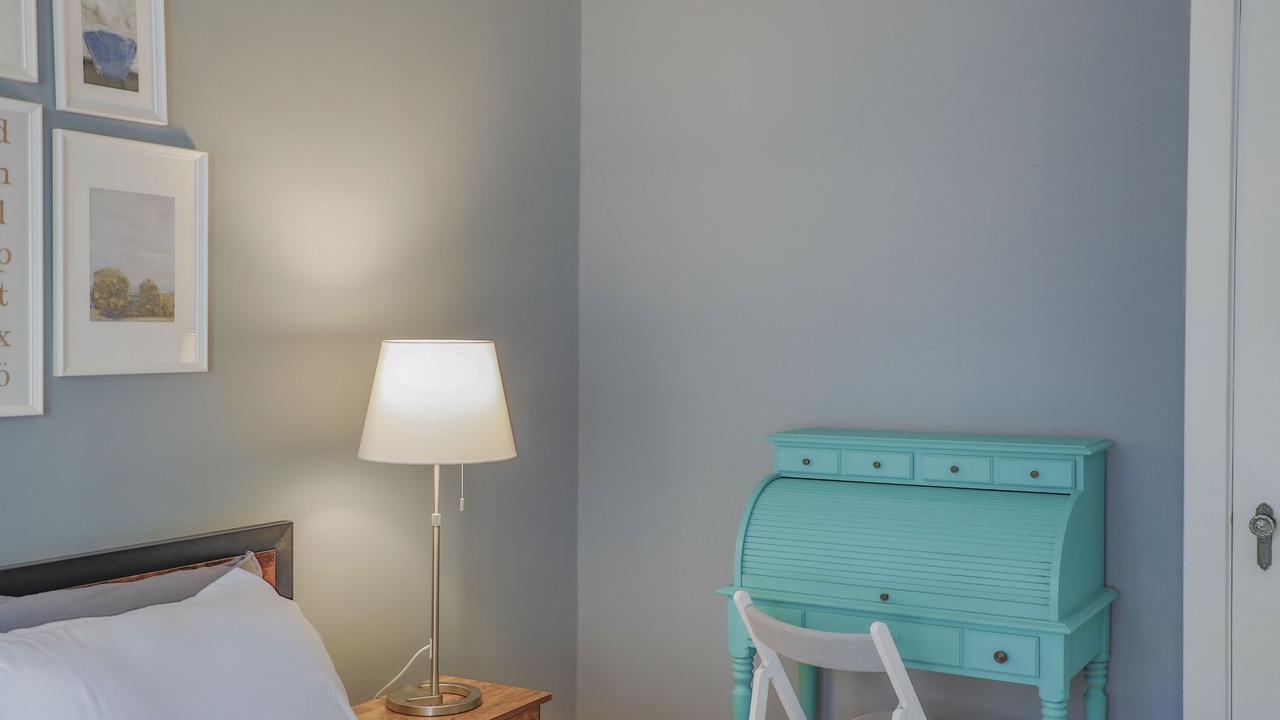 Photo of Bedroom in Goose Hollow