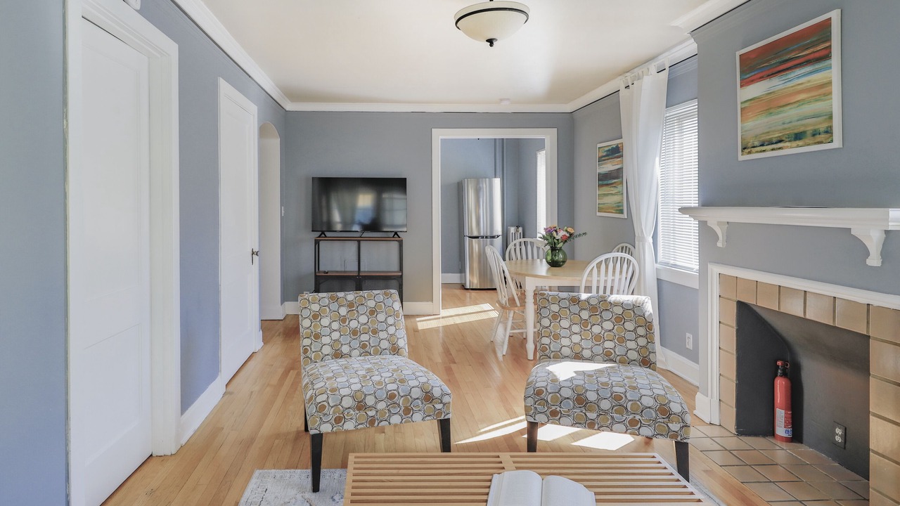 Photo of Others in Goose Hollow