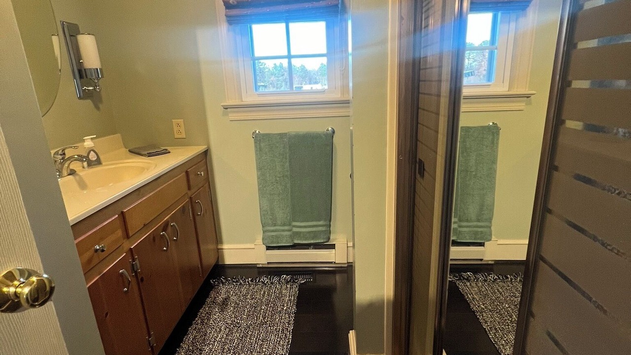 Photo of Bathroom in Dundas