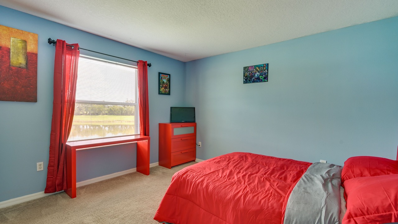 Photo of Bedroom in Wesley Chapel South