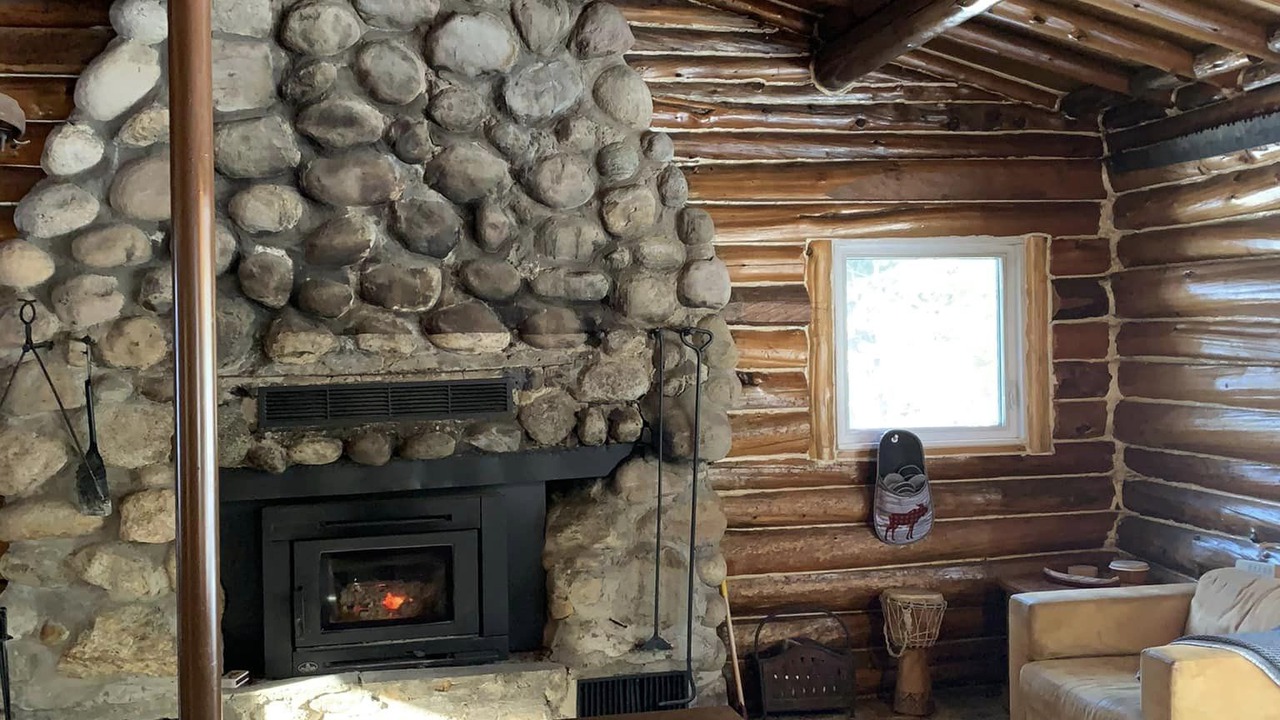 Photo of Livingroom in Duhamel