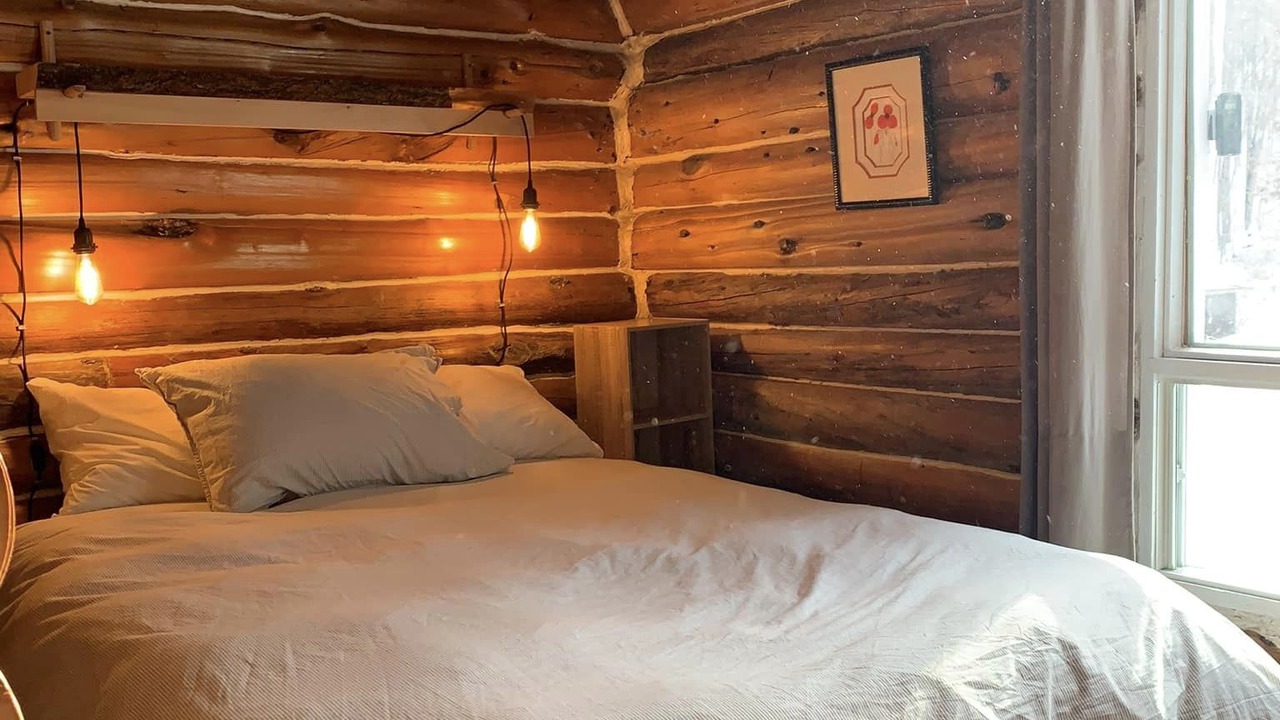 Photo of Bedroom in Duhamel