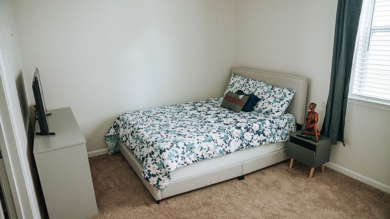 Photo of Bedroom in Bowling Green