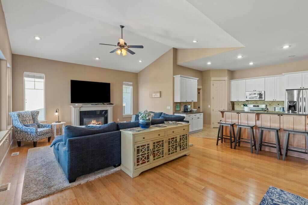 Photo of Others in Latah Valley